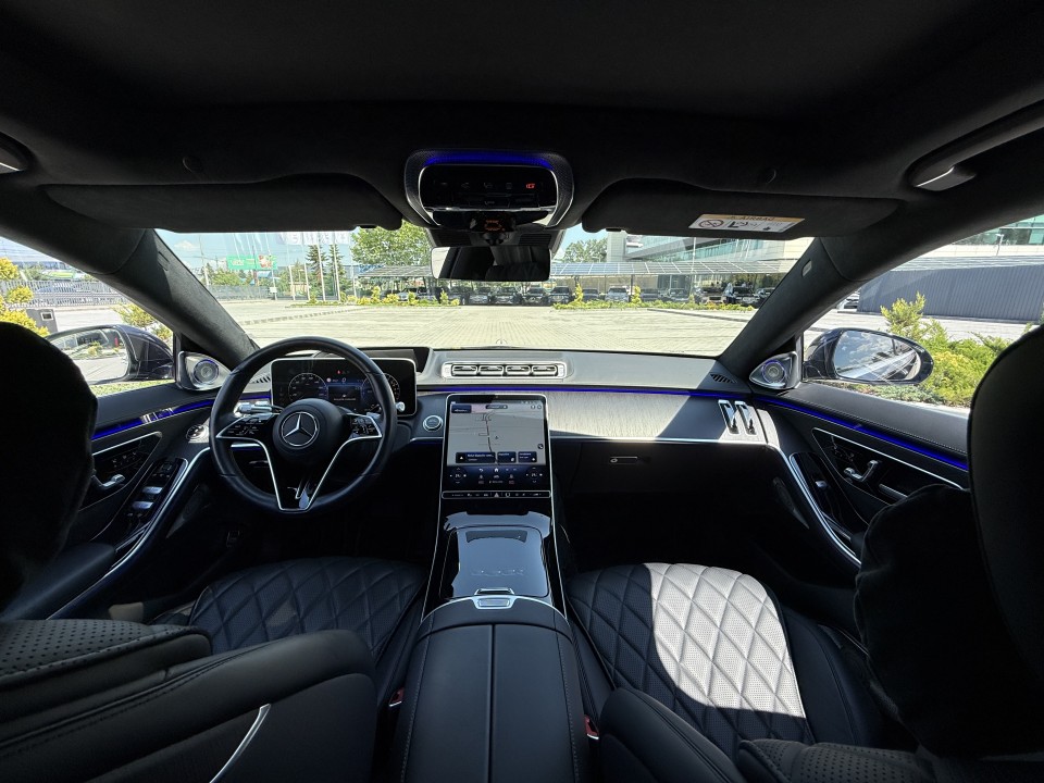 Mercedes-Benz S 580e Long - foto 17