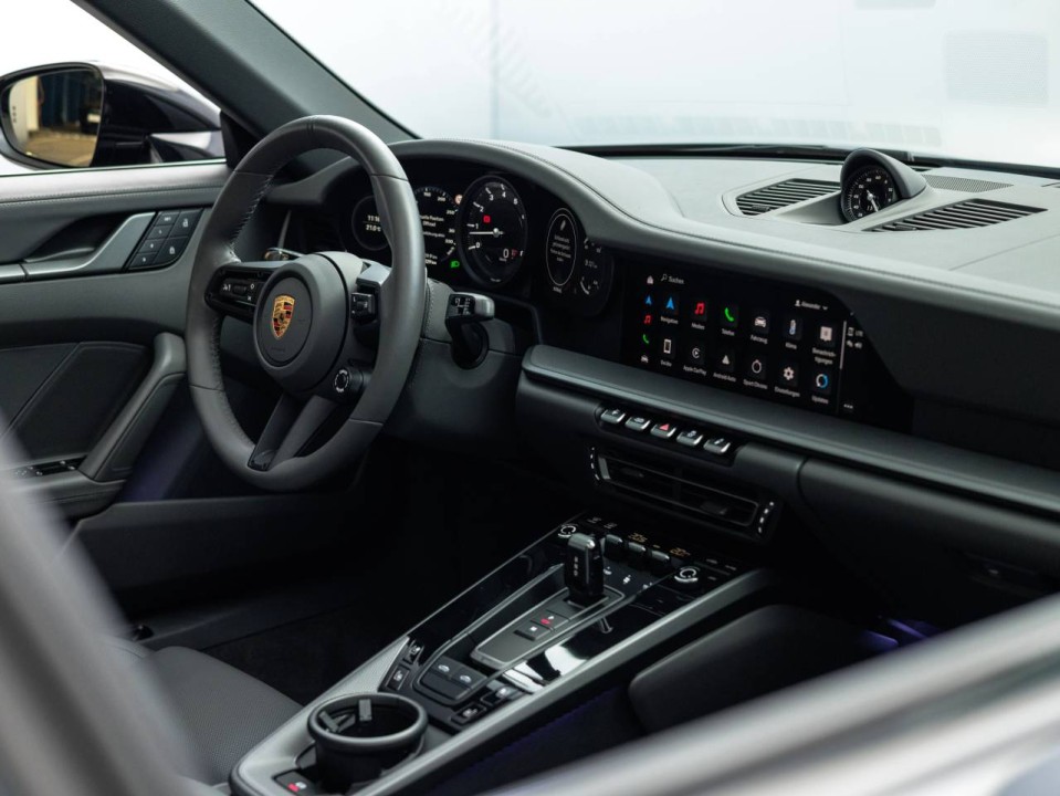 Porsche 911 Targa 4 - foto 18