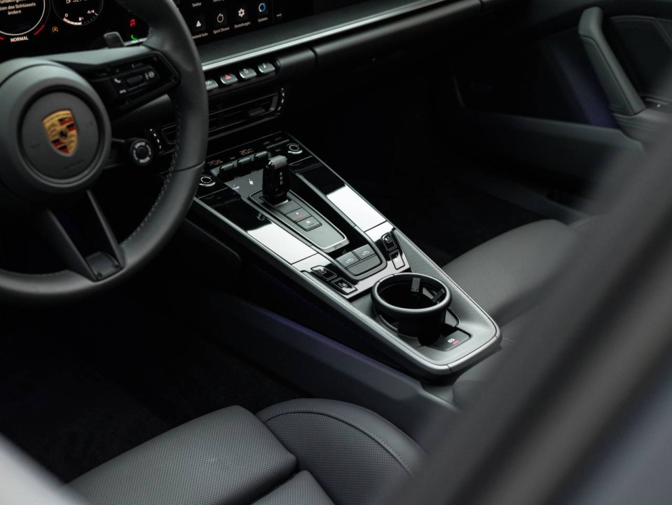 Porsche 911 Targa 4 - foto 23