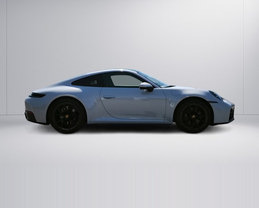 Porsche 911 Carrera (2)