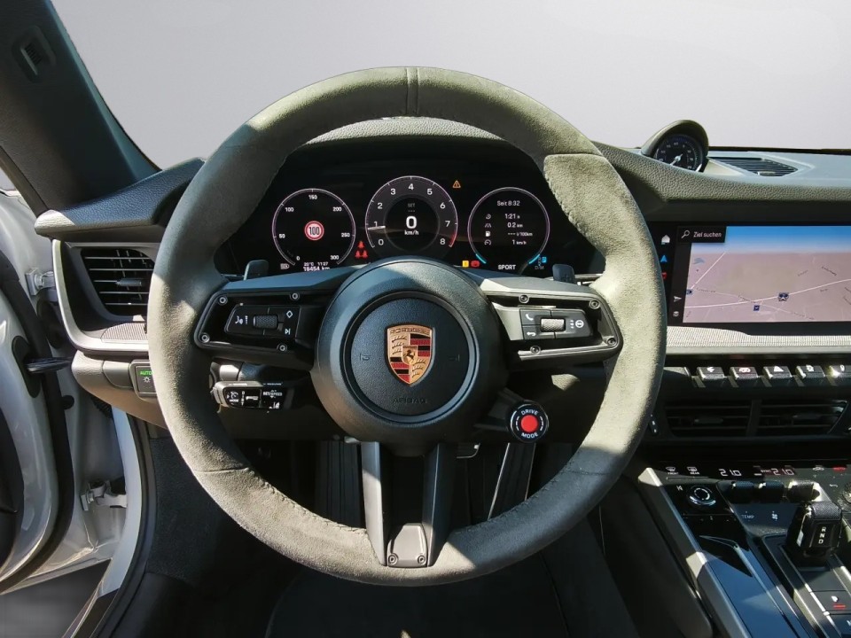 Porsche 911 Carrera - foto 9