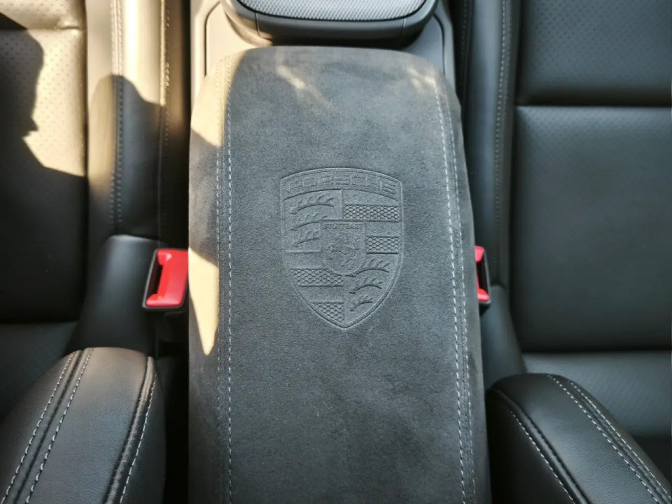 Porsche 911 Carrera - foto 19