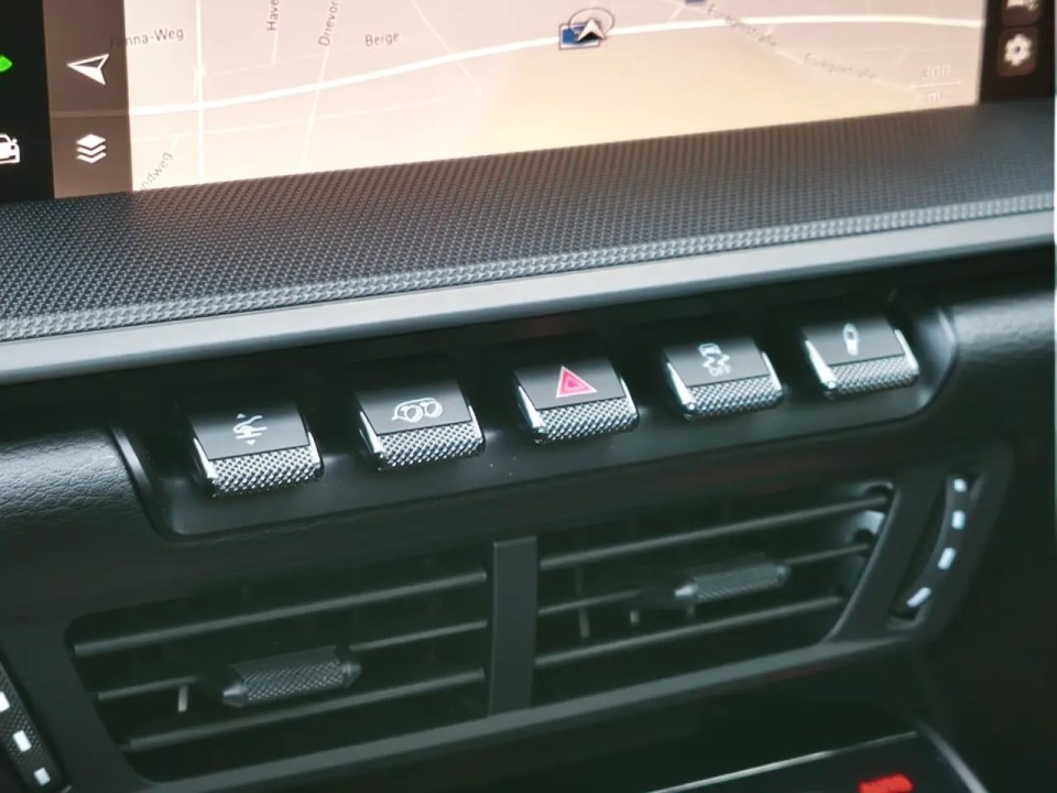 Porsche 911 Carrera - foto 17