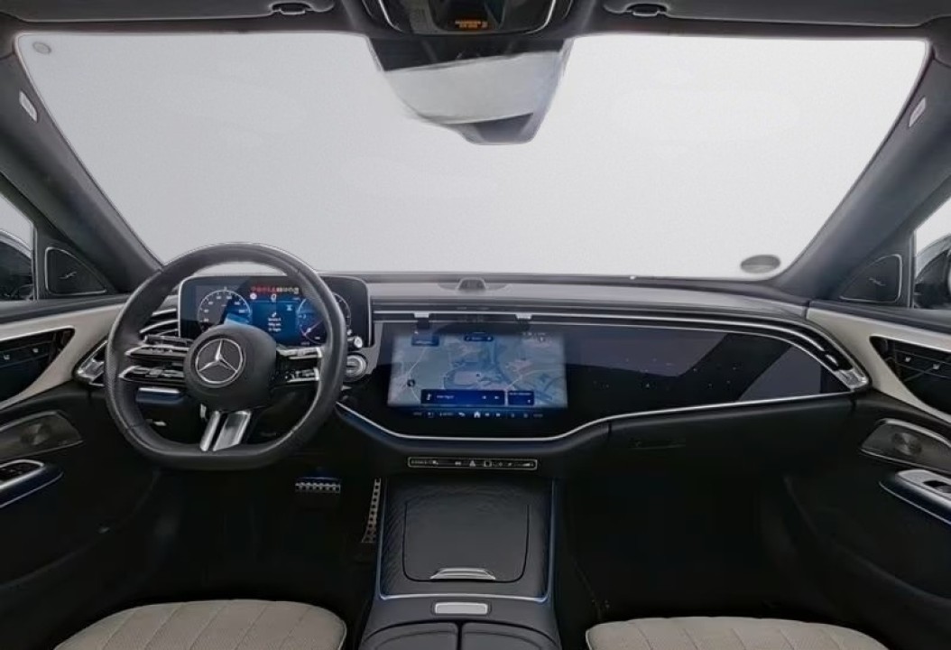 Mercedes-Benz E 220d AMG (4)