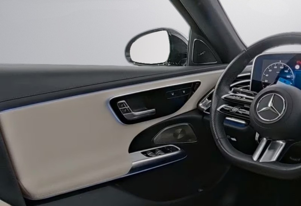 Mercedes-Benz E 220d AMG - foto 6