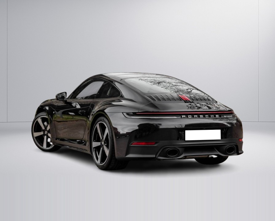 Porsche 911 Carrera (4)