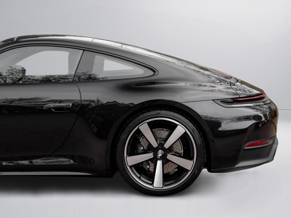 Porsche 911 Carrera - foto 29