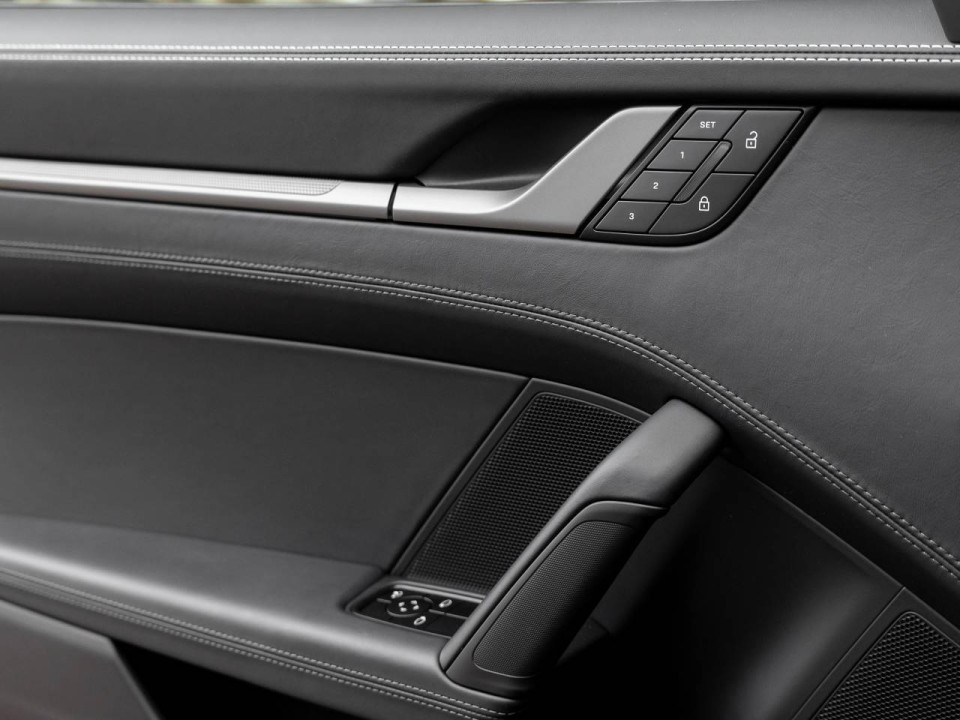 Porsche 911 Carrera - foto 22
