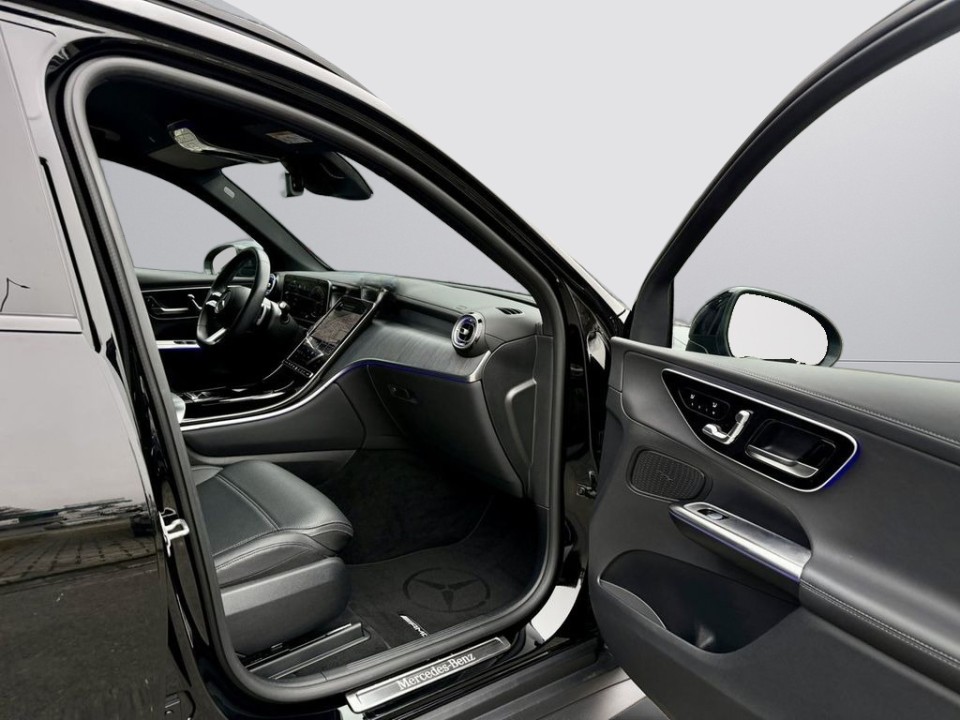 Mercedes-Benz GLC 300e 4MATIC - foto 23