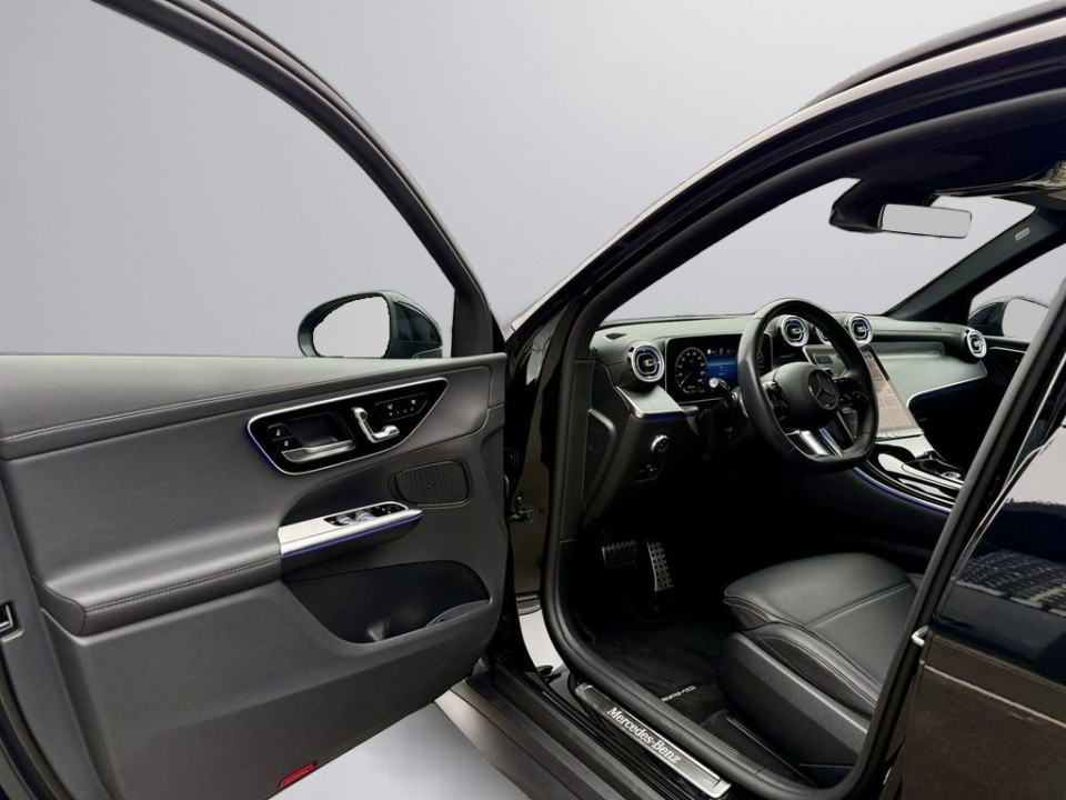Mercedes-Benz GLC 300e 4MATIC - foto 18
