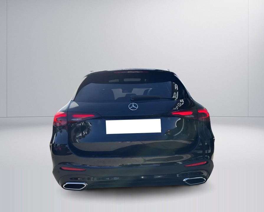 Mercedes-Benz GLC 300 4MATIC AMG (3)