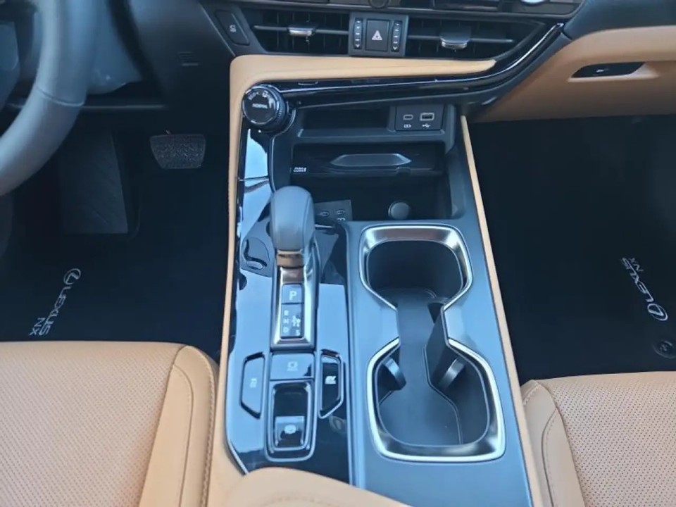 Lexus Seria NX 350h Executive - foto 12