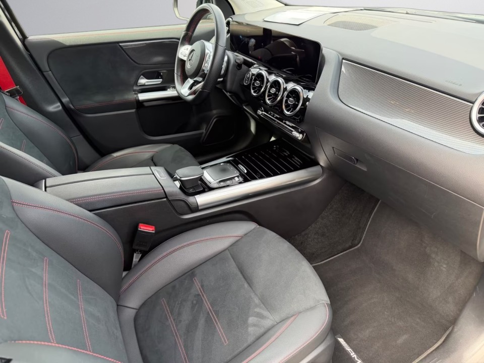 Mercedes-Benz GLA 35 AMG 4MATIC - foto 8