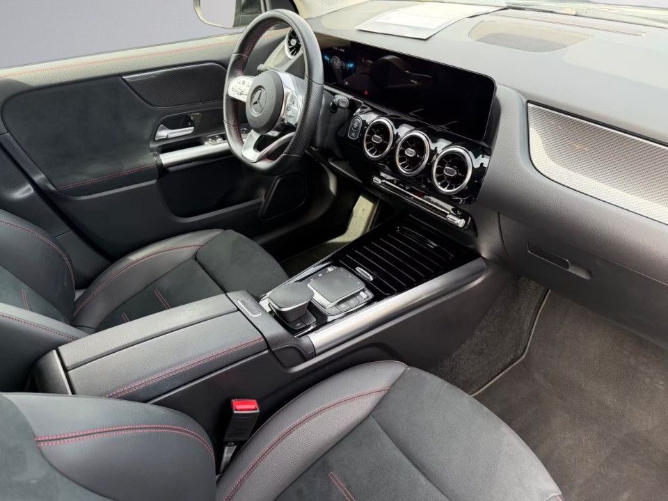 Mercedes-Benz GLA 35 AMG 4MATIC - foto 7