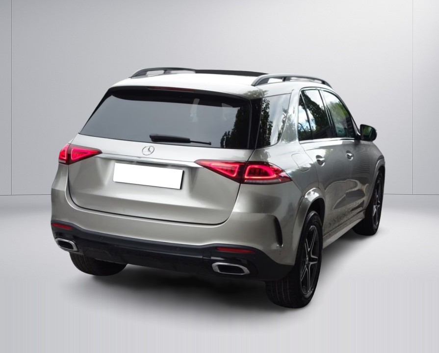 Mercedes-Benz GLE 350d 4MATIC AMG (4)