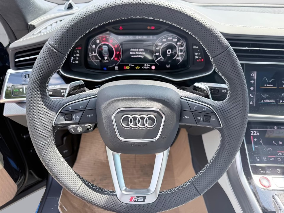 Audi RS Q8 Performance - foto 14