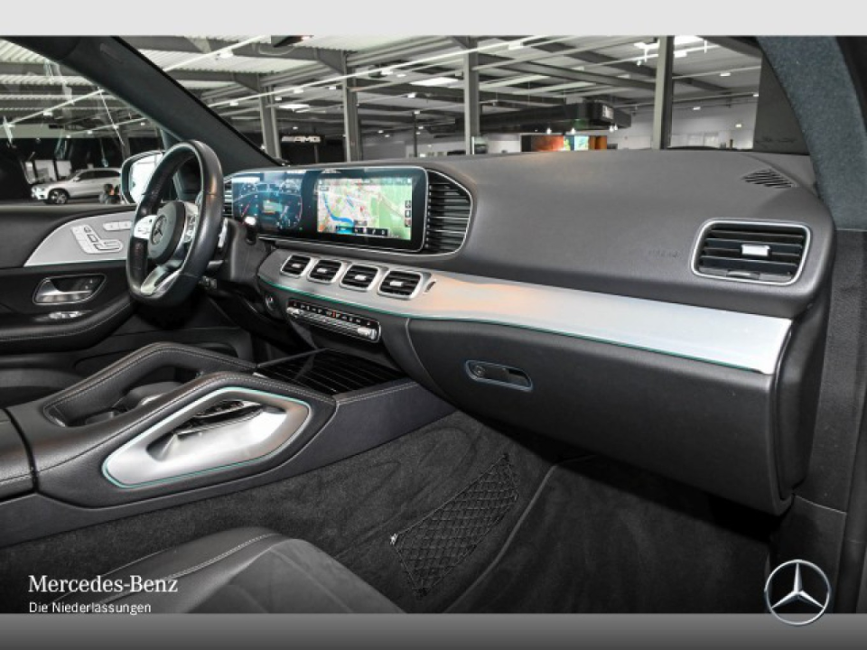 Mercedes-Benz GLE SUV 300d 4Matic AMG Line - foto 6