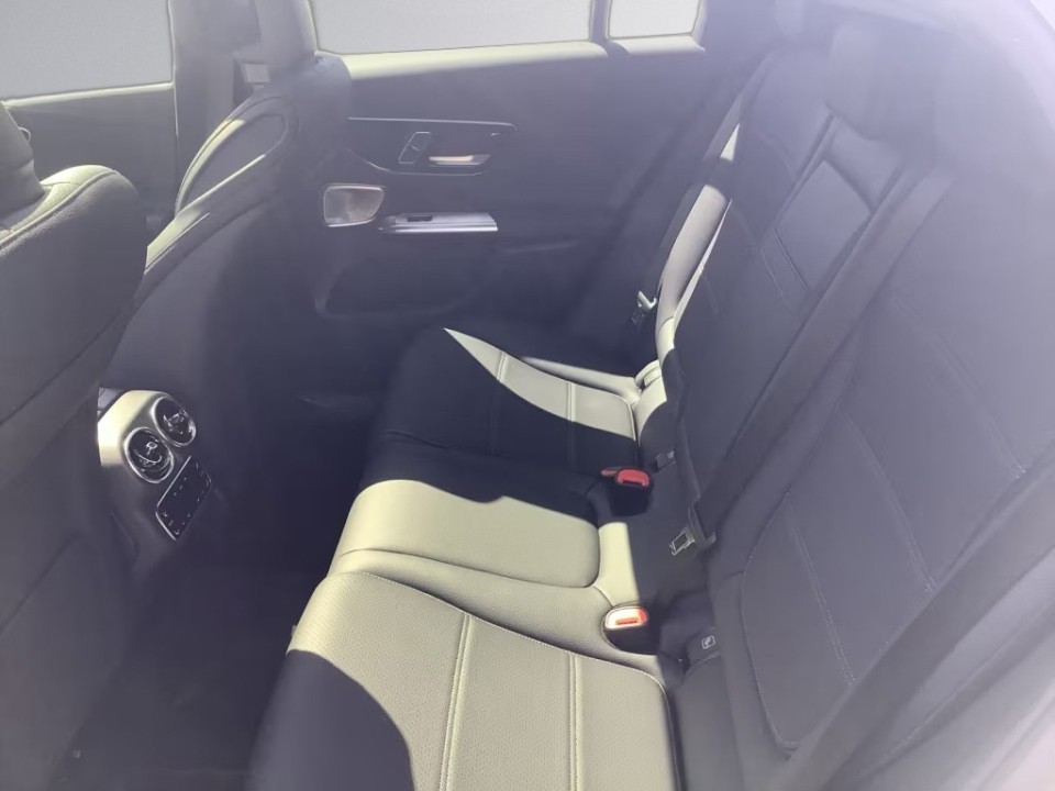 Mercedes-Benz GLC Coupé Mercedes-Benz GLC Coupe 300de 4MATIC AMG Line - foto 8