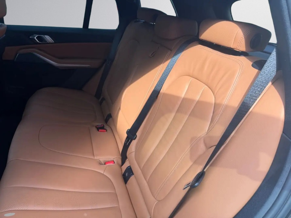 BMW X5 xDrive30d - foto 8