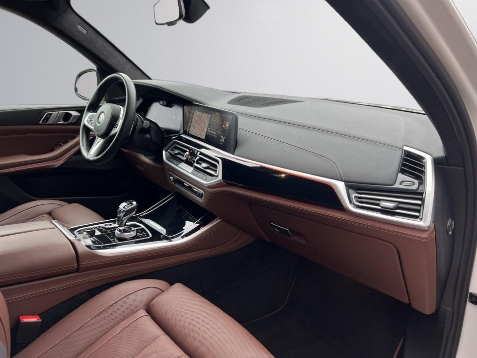 BMW X5 xDrive40d - foto 8