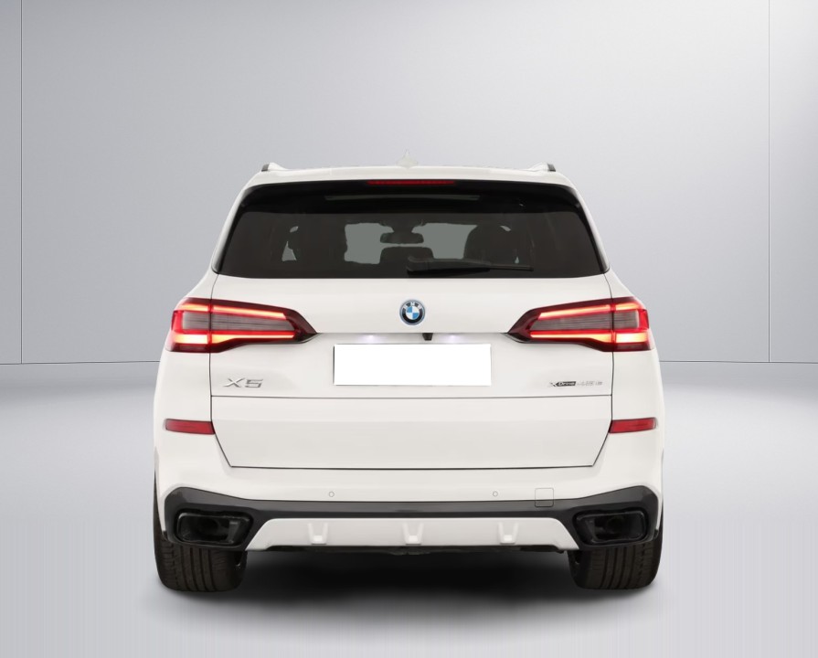 BMW X5 xDrive45e M-Sport (4)