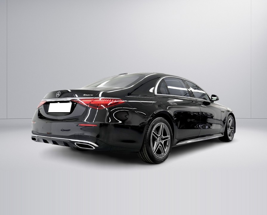 Mercedes-Benz S 350d 4MATIC AMG (2)