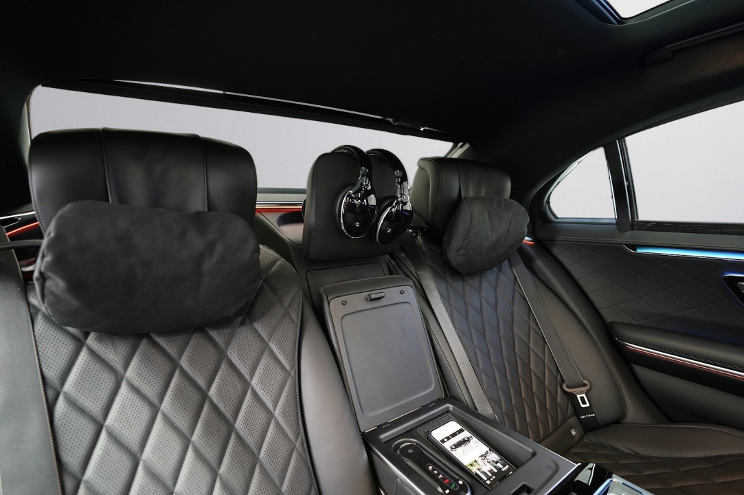 Mercedes-Benz S 350d 4MATIC AMG - foto 16