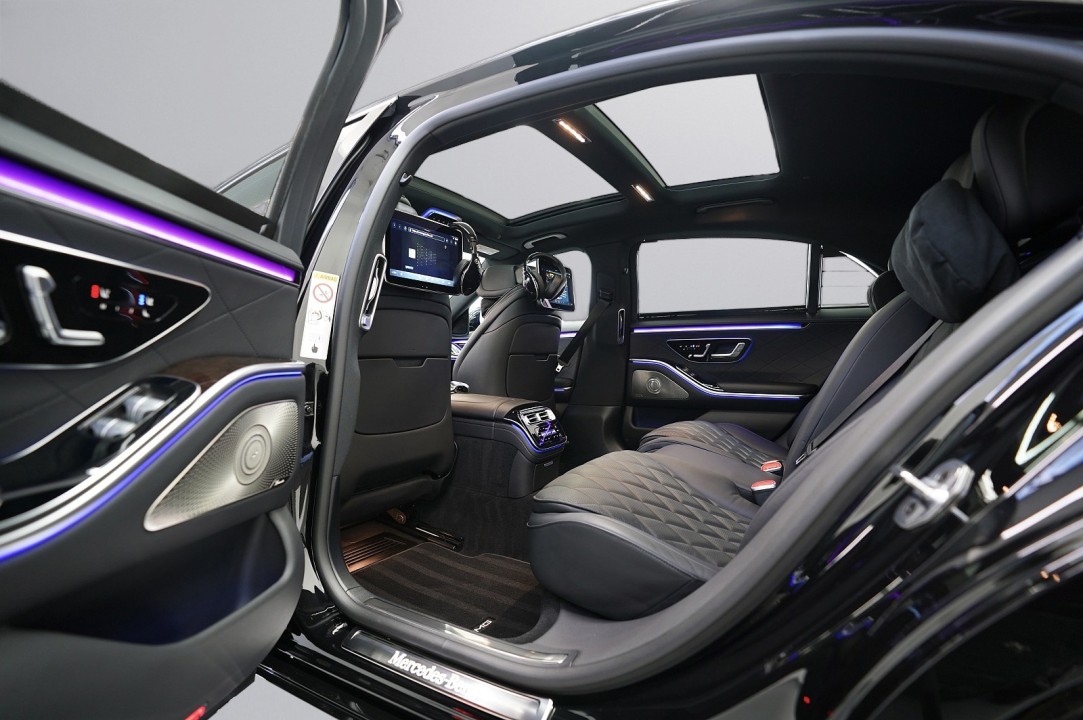 Mercedes-Benz S 350d 4MATIC AMG - foto 9
