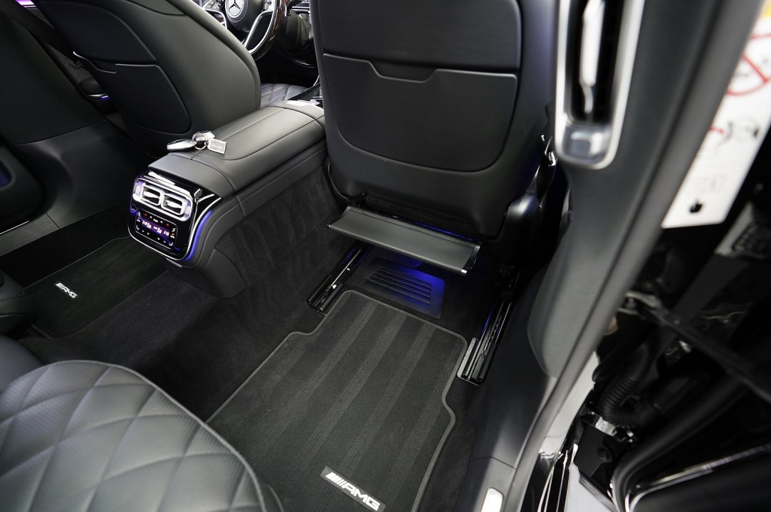 Mercedes-Benz S 350d 4MATIC AMG - foto 41