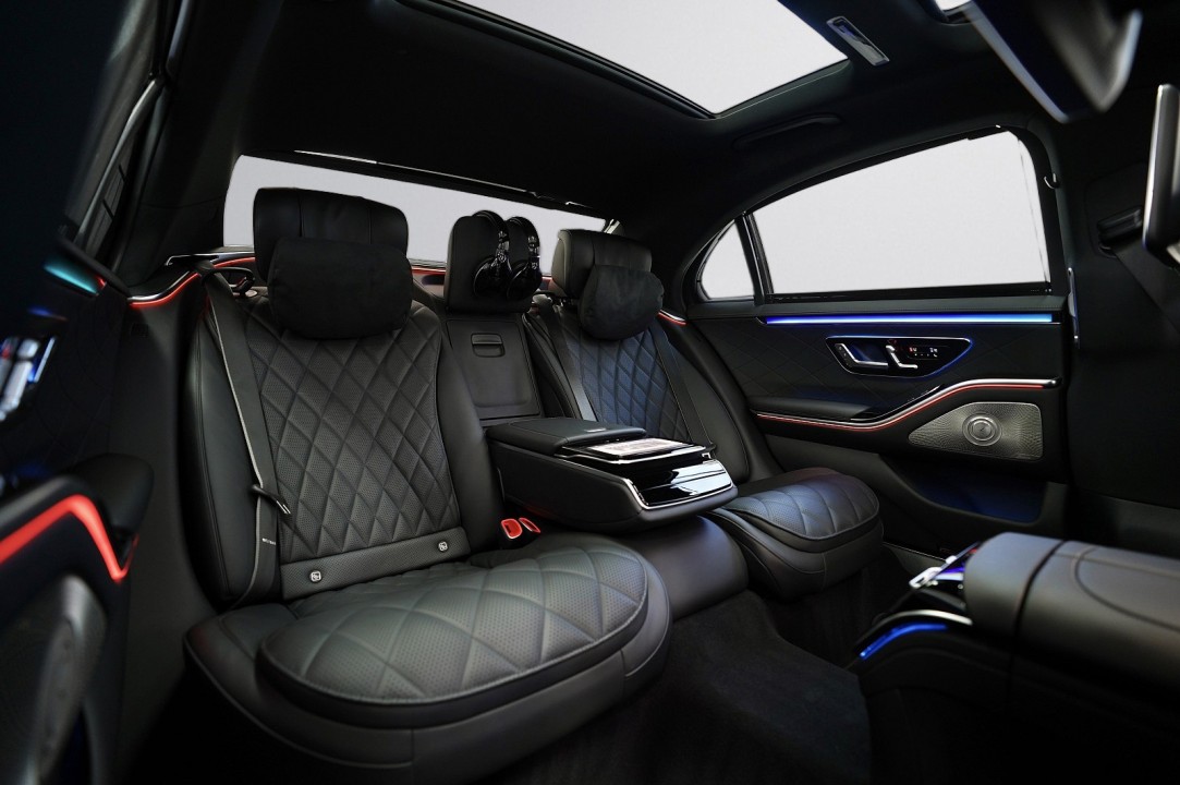 Mercedes-Benz S 350d 4MATIC AMG - foto 13