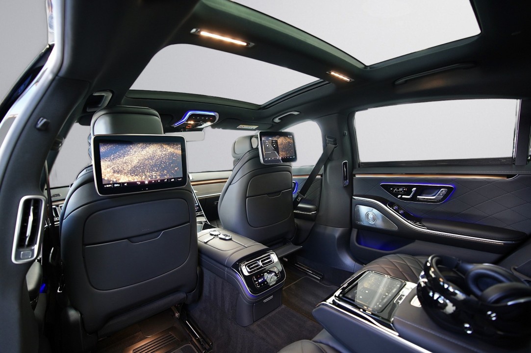 Mercedes-Benz S 350d 4MATIC AMG - foto 12