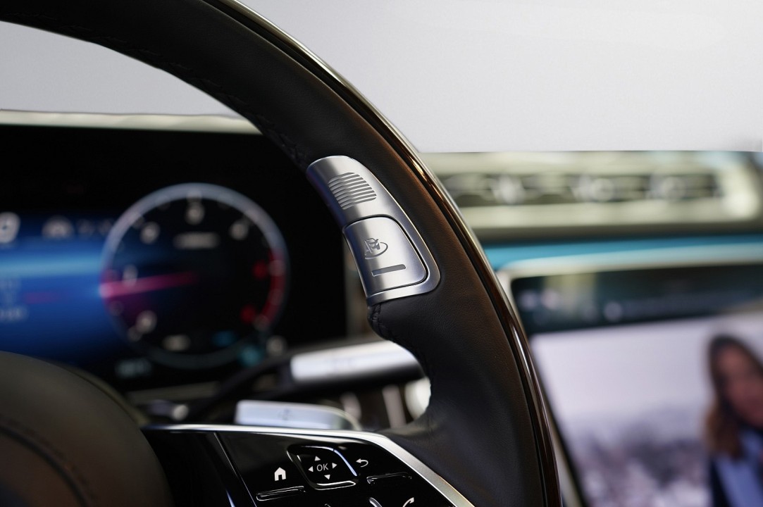 Mercedes-Benz S 350d 4MATIC AMG - foto 52