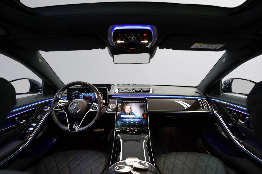 Mercedes-Benz S 350d 4MATIC AMG - foto 59