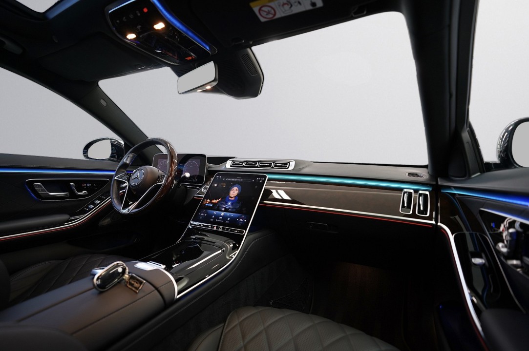 Mercedes-Benz S 350d 4MATIC AMG - foto 72