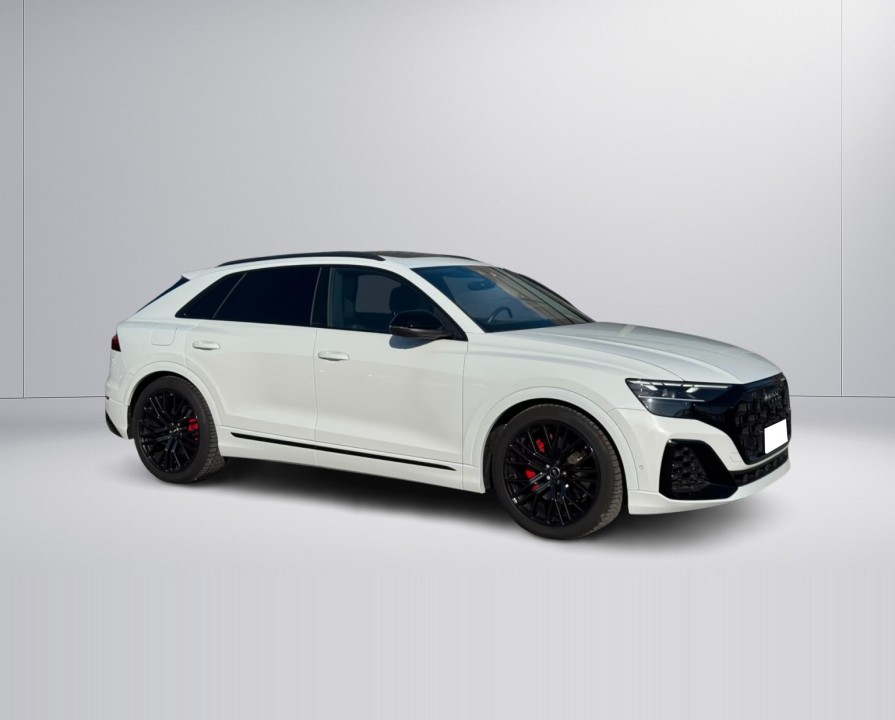 Audi Q8 60 TFSIe quattro tiptronic (2)