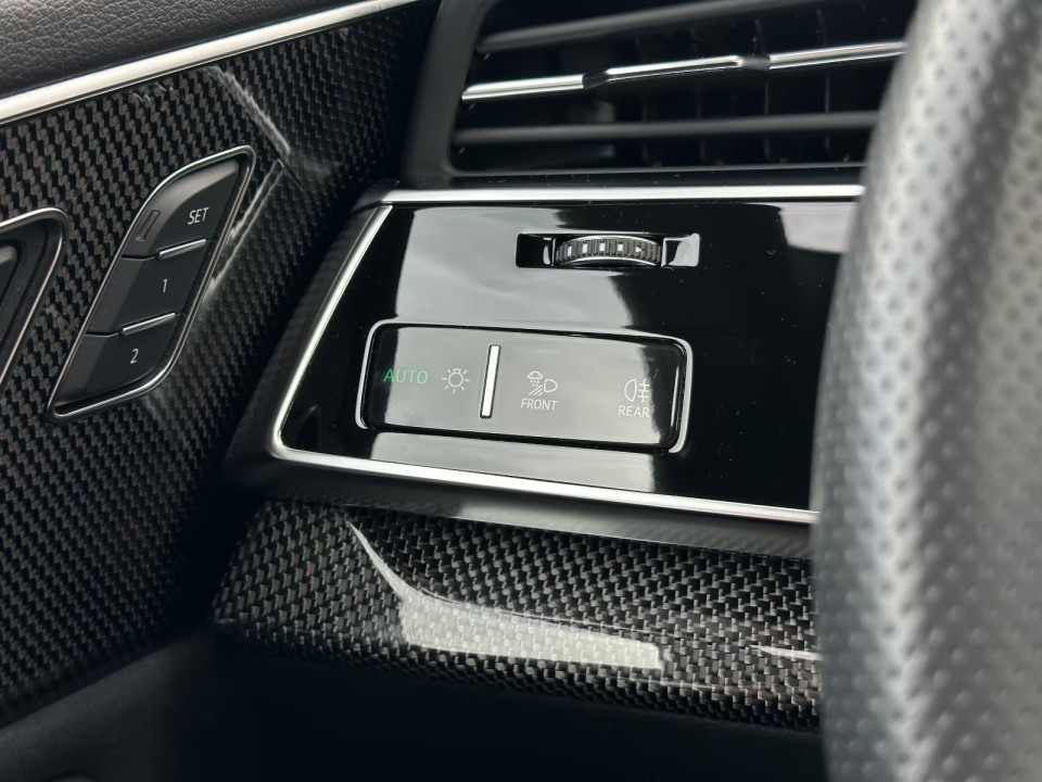 Audi Q8 50TDI quattro tiptronic - foto 11