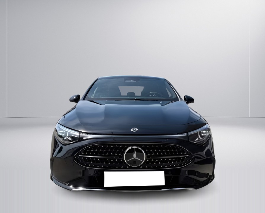 Mercedes-Benz CLA 180 - foto 6