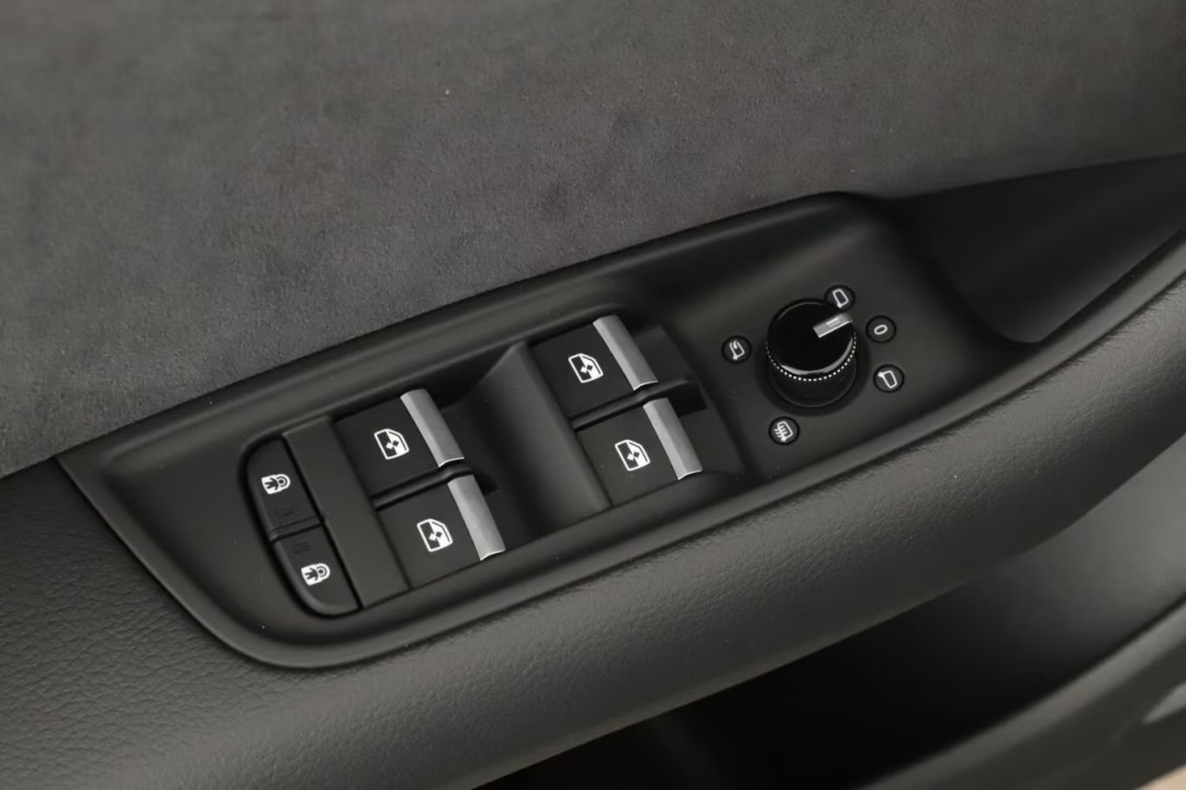 Audi Q8 50TDI quattro tiptronic - foto 15