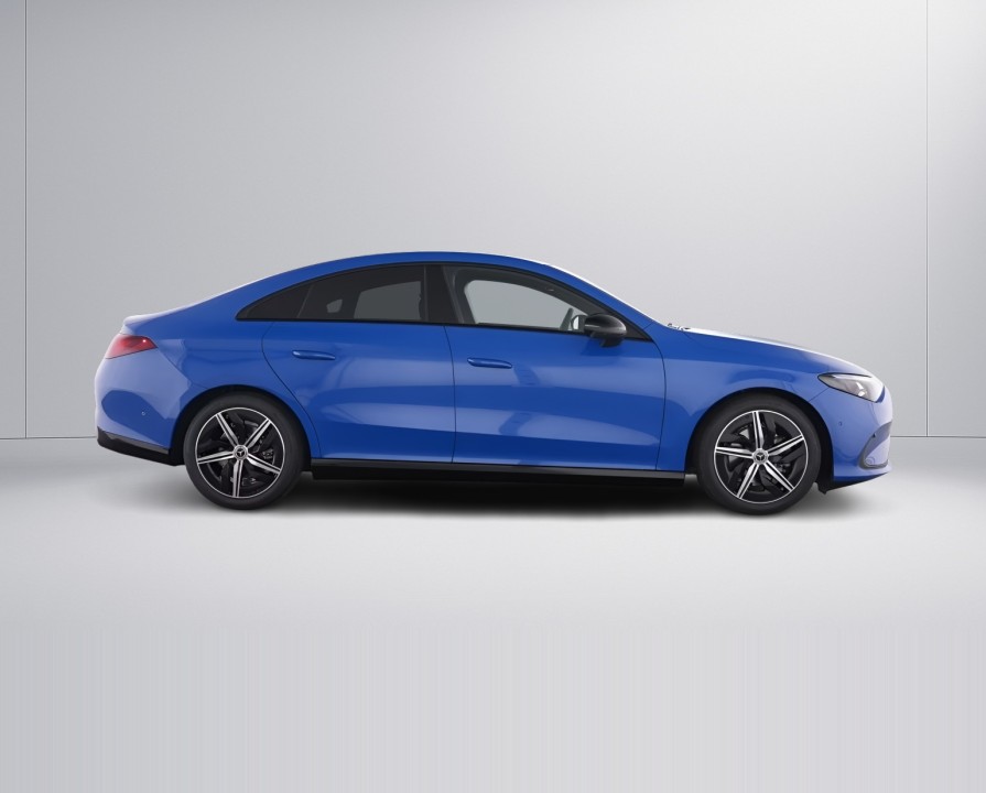 Mercedes-Benz CLA 180 AMG (5)