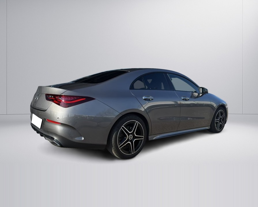 Mercedes-Benz CLA 200 AMG Coupe (2)