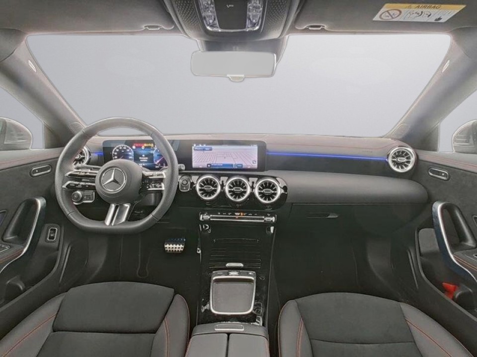 Mercedes-Benz CLA 220d AMG (3)