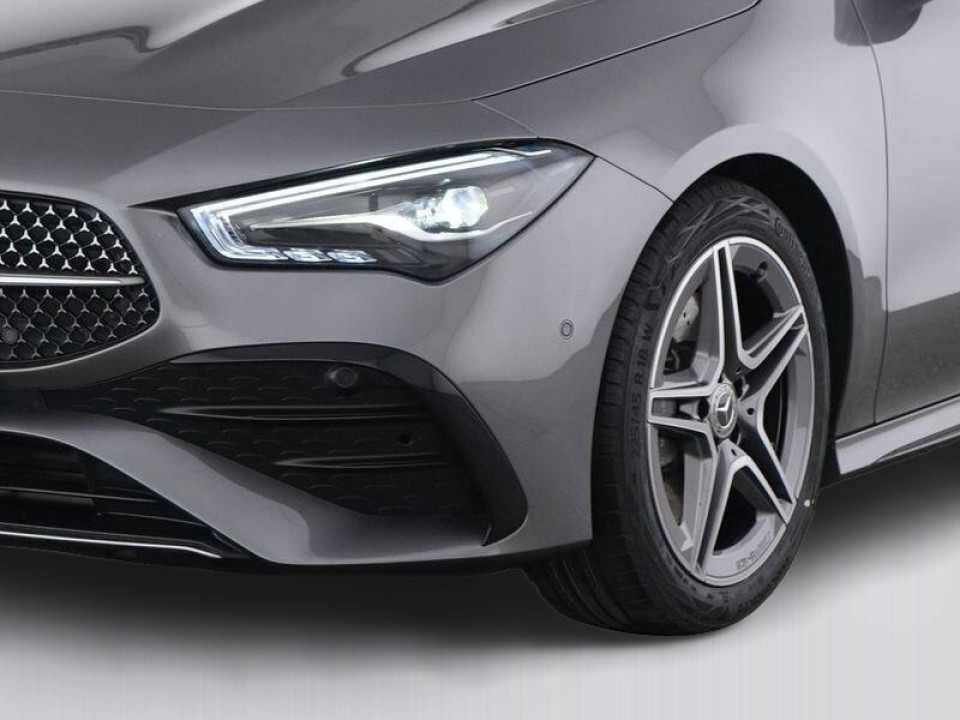 Mercedes-Benz CLA 220d AMG - foto 8