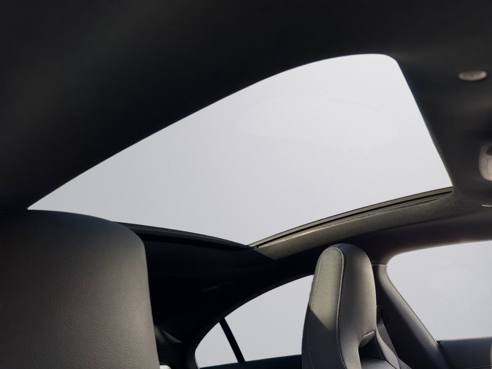 Mercedes-Benz CLA 200 AMG - foto 15