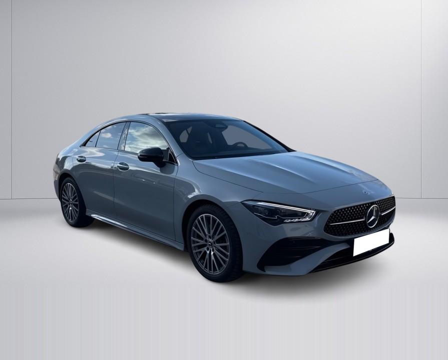 Mercedes-Benz CLA 200 AMG