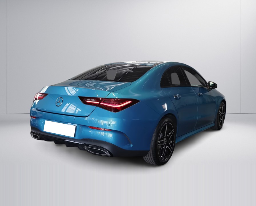 Mercedes-Benz CLA 200d Coupé AMG (2)