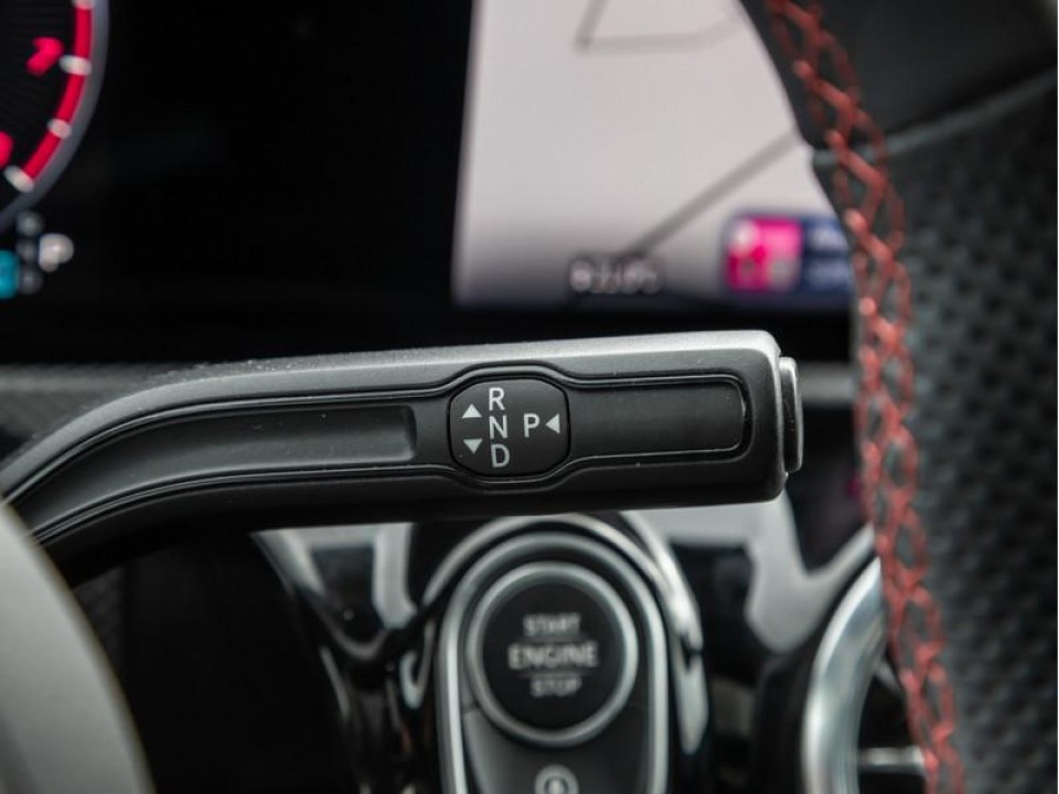 Mercedes-Benz CLA 200 Coupé AMG - foto 12