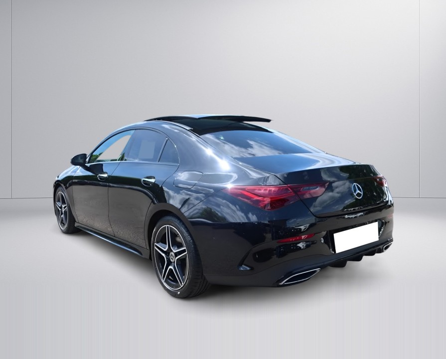 Mercedes-Benz CLA 200d AMG (4)