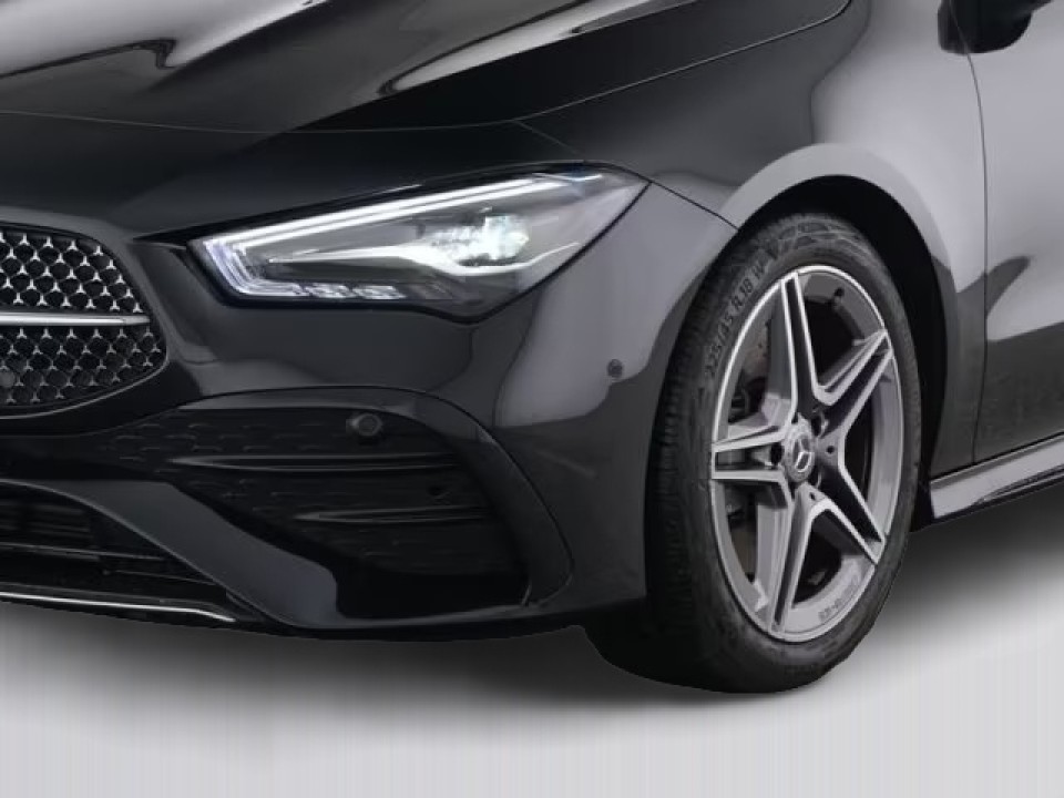 Mercedes-Benz CLA 200d AMG - foto 8