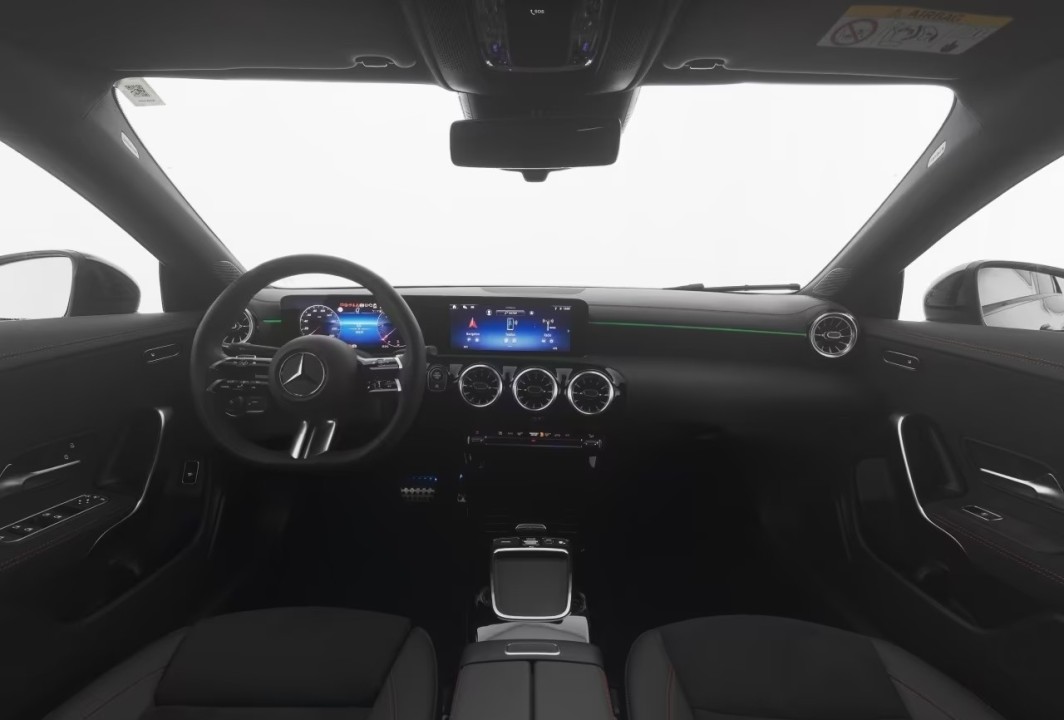 Mercedes-Benz CLA 200d AMG - foto 10