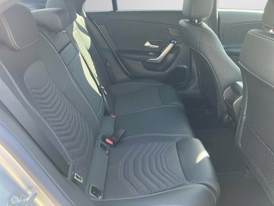 Mercedes-Benz CLA 200 Coupé - foto 10